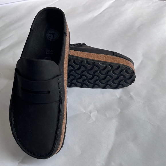 NEW BIRKENSTOCK NAPLES CLOG BLACK OILED LEATHER SIZE 41 - Picture 1 of 6